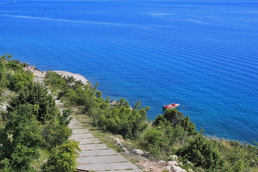 Beachfront Rukavina Cesarica
