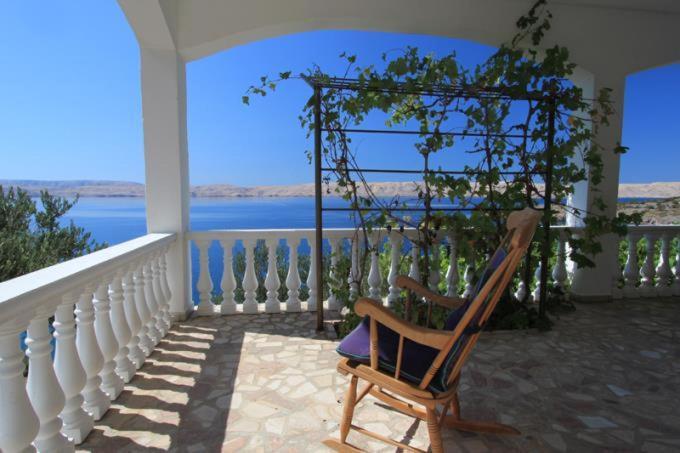 Beachfront Rukavina Apartamento Cesarica